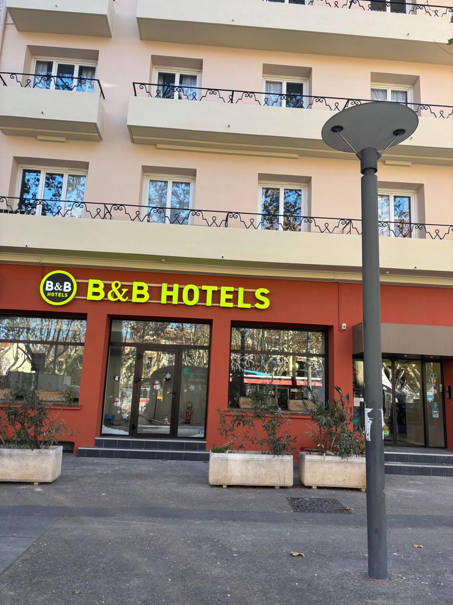 B&B Hotel Perpignan Centre Exterior photo